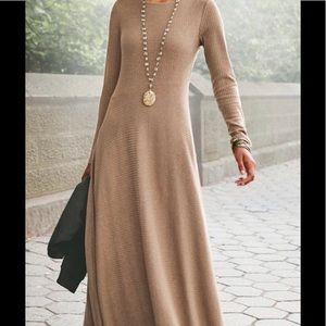 - Soft Surrounding Fit and Flare Maxi Dress